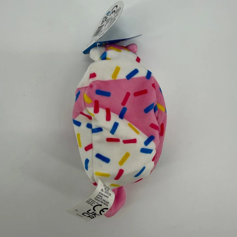 Cats Vs Pickles Pawberry Twist 168 Pink White Sprinkle Cat Plush Bean Bag Toy